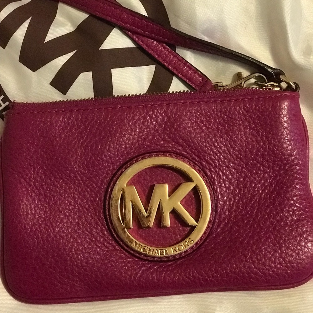 Michael Kors Wristlet